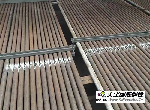 水冷壁管排|φ33.4×7 ，材質(zhì) 12Cr1MoVG，每組12根管，長度6米
